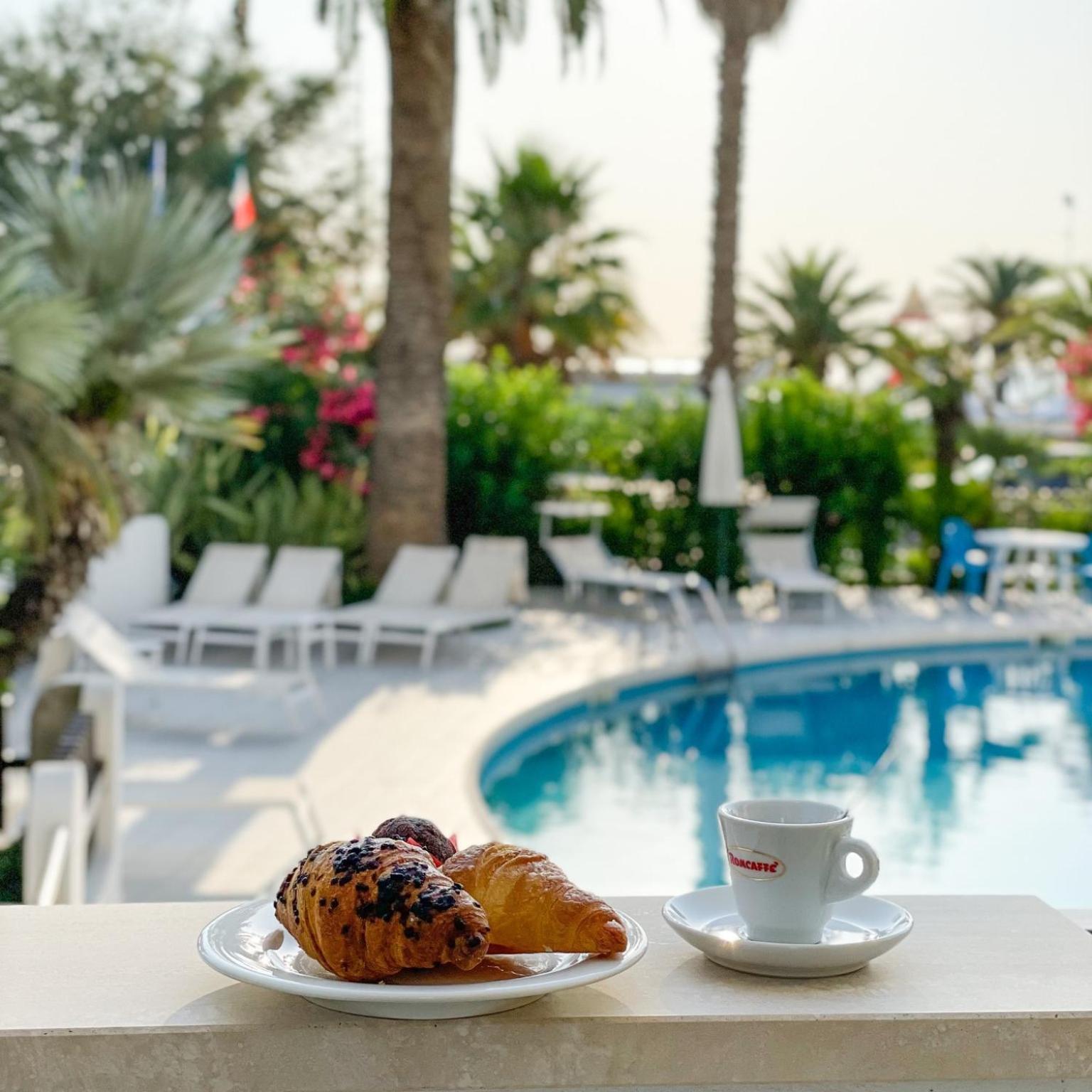 International Hotel 4*